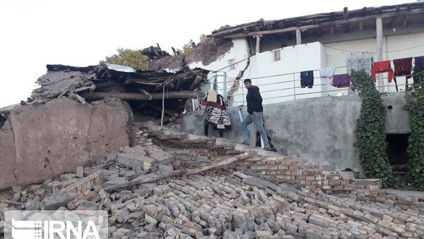 زمین لرزه شدید در شش استان ایران  - اسپوتنیک ایران  