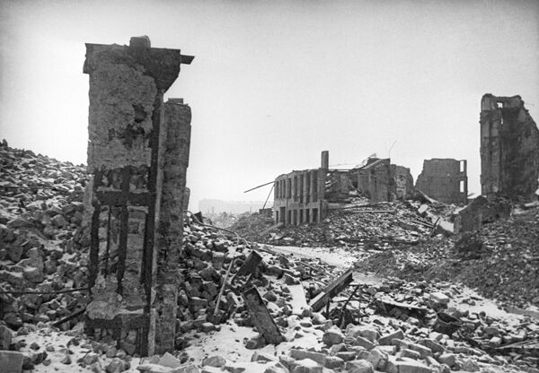 خانه های مخروبه در محله یهودیان، ورشو سال ۱۹۴۵ - اسپوتنیک ایران  