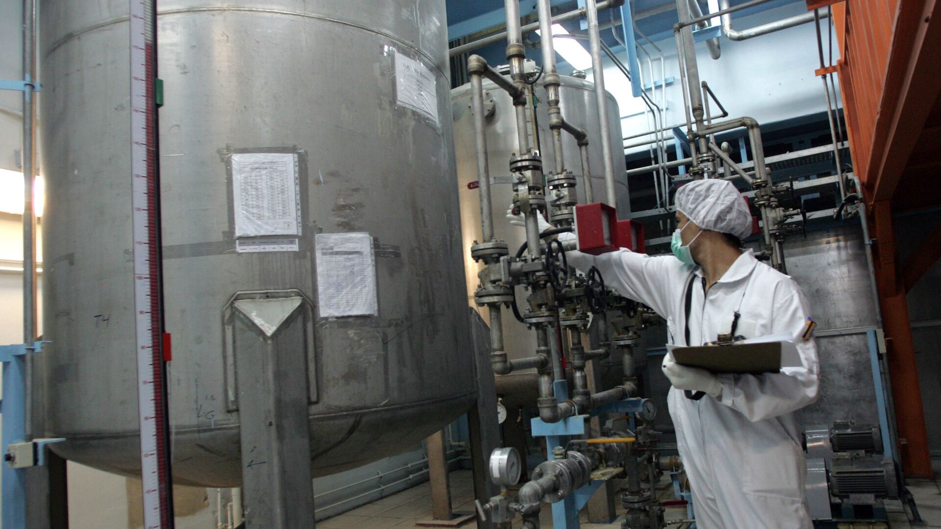 نخستین محصول اورانیوم با غنای ۶۰درصد در ایران تولید شد - اسپوتنیک ایران  , 1920, 16.04.2021