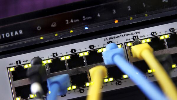 قطع اینترنت در ایران با دستور شورای عالی امنیت ملی - اسپوتنیک ایران  