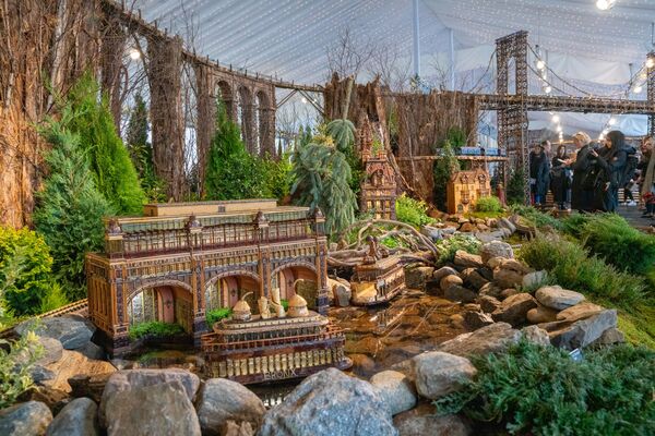 جشن سالانه  قطارهای مینیاتوری در باغ گیاه‌شناسی نیویورک
 New York Botanical Gardens - اسپوتنیک ایران  