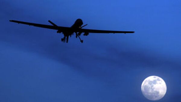 Беспилотный американский дрон летает над аэродром Кандагар, Южный Афганистан - اسپوتنیک ایران  