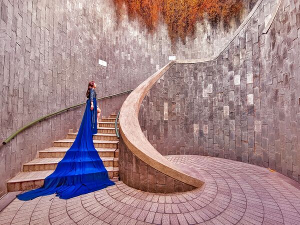 عکس Lady in Blue   از کشور سنگاپور  در مسابقه عکاسی The World's Best Photos of #Fashion2019  - اسپوتنیک ایران  