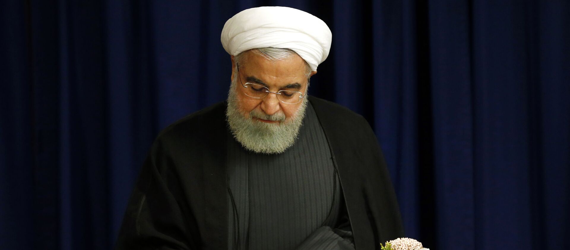پایان ریاست جمهوری روحانی و بدرقه او با تیترهای کنایه‌دار - اسپوتنیک ایران  , 1920, 04.08.2021