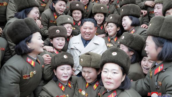 چرا سبک لباس پوشیدن رهبر کره شمالی تغییر کرده است؟ +عکس - اسپوتنیک ایران  