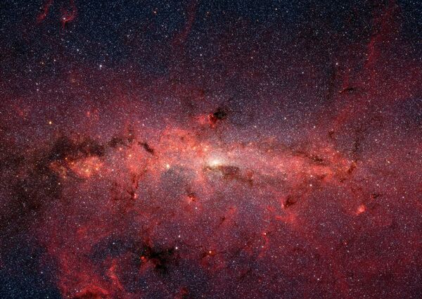 تصویر مرکز کهکشانی راه شیری که با تلسکوپ Spitzerگرفته شده است - اسپوتنیک ایران  