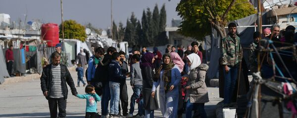 فعال اقتصادی : سوریه پولی ندارد تا بتواند کالای ایرانی خرید کند فعال اقتصادی : سوریه پولی ندارد تا بتواند کالای ایرانی خرید کند - اسپوتنیک ایران