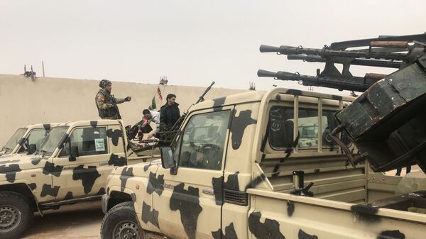 ارتش حفتر نیروهای خود را از طرابلس خارج کند - اسپوتنیک ایران  