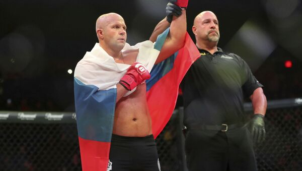 MMA کار روس حریف آمریکایی خود را در راند اول ناک اوت کرد - اسپوتنیک ایران  