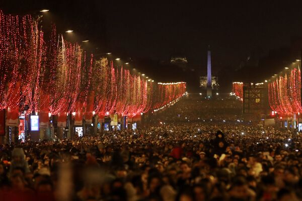 جشن سال نو در پاریس - اسپوتنیک ایران  