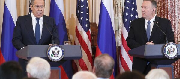 لاوروف و پمپئو در مورد حل مشکلات در سوریه، لیبی و افغانستان گفتگو کردند لاوروف و پمپئو در مورد حل مشکلات در سوریه، لیبی و افغانستان گفتگو کردند - اسپوتنیک ایران