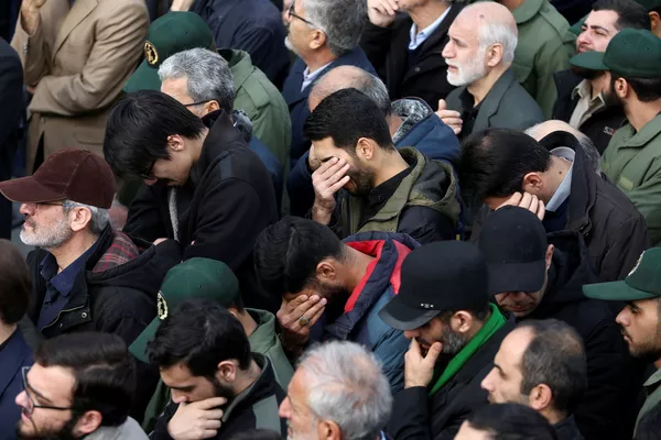 راهپیمایی ها در ایران پس از شهادت سردار سلیمانی - اسپوتنیک ایران  