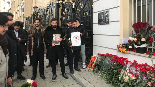 افتتاح دفاتر یاد بود برای شهید سلیمانی و جانباختگان سانحه هوایی اوکراین در مسکو - اسپوتنیک ایران  