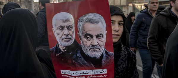 مراسم تشییع پیکر سپهبد قاسم سلیمانی در تهران - اسپوتنیک ایران  