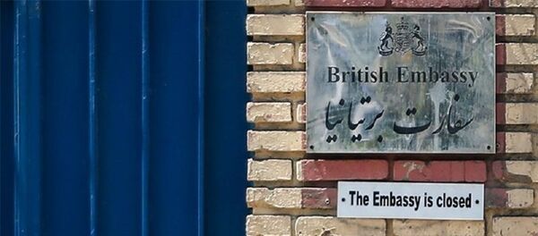 تجمع مقابل سفارت انگلیس در تهران؛ اعتراض یا انحراف - اسپوتنیک ایران  
