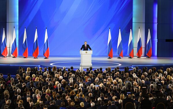ولادیمیر پوتین رئیس جمهور روسیه در سخنرانی سالانه مجمع فدرال - اسپوتنیک ایران  