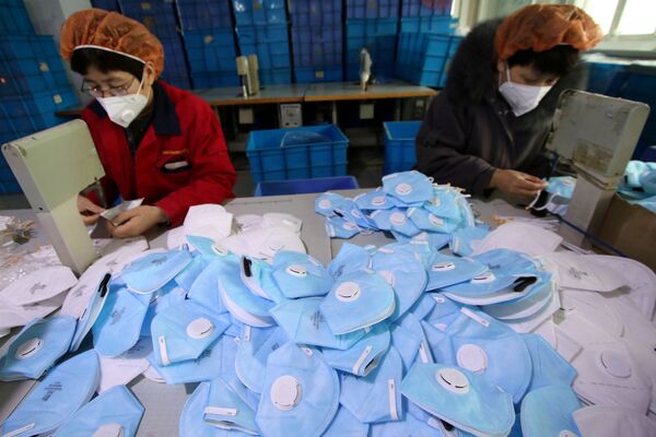 تولید ماسک های بهداشتی در چین  - اسپوتنیک ایران  