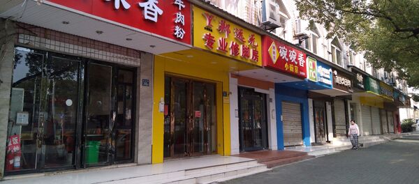 قربانیان ویروس کرونا در چین رو به افزایش است قربانیان ویروس کرونا در چین رو به افزایش است - اسپوتنیک ایران