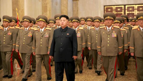 Северокорейский лидер Ким Чен Ын в Кымсусанском мемориальном дворце Солнца во время празднования 62-й годовщины перемирия, которое положило конец корейской войне - اسپوتنیک ایران  