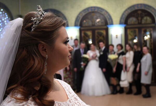 مراسم عروسی در تاریخ زیبای 02.02.2020 میلادی - اسپوتنیک ایران  