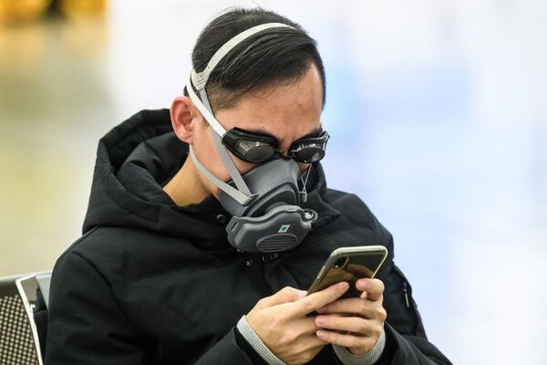 ماسک‌های  جالب و غیرعادی برای دفاع در مقابل کروناویروس - اسپوتنیک ایران  