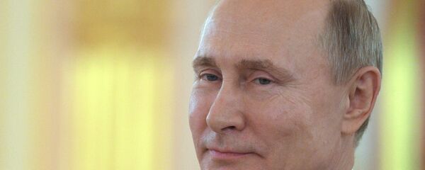 ابراز نگرانی پوتین از آزمایش موش ها با ژن انسانی  - اسپوتنیک ایران  