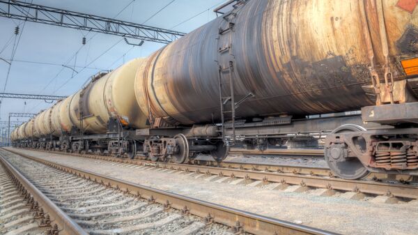 انفجار قطار حامل نفت در کانادا + ویدئو - اسپوتنیک ایران  