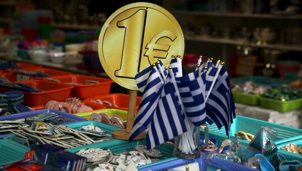 پرچم یونان در مغازه سوغاتی - اسپوتنیک ایران  