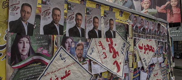 اعتماد: پایین ترین میزان مشارکت مردم ایران، نسبت به انتخابات گذشته - اسپوتنیک ایران  