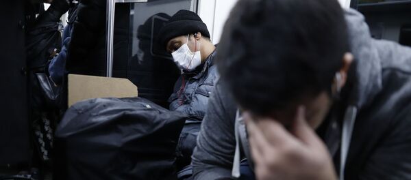 چرا مبتلایان به کرونا حس چشایی و بویایی خود را از دست می دهند؟ چرا مبتلایان به کرونا حس چشایی و بویایی خود را از دست می دهند؟ - اسپوتنیک ایران