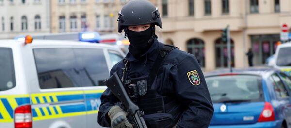 ناآرامی‌ها در اشتوتگارت چندین زخمی برجا گذاشت - اسپوتنیک ایران  