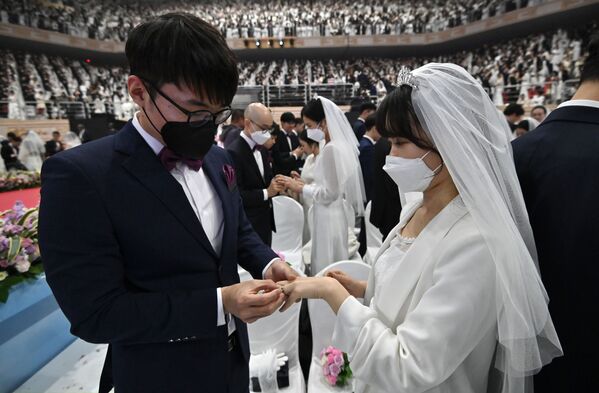 عروسی با ماسک در کره جنوبی - اسپوتنیک ایران  