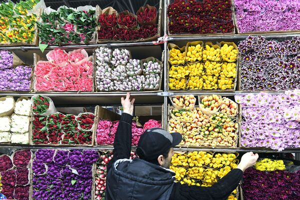 جشن 8 مارس،روز گلها در مسکو - اسپوتنیک ایران  