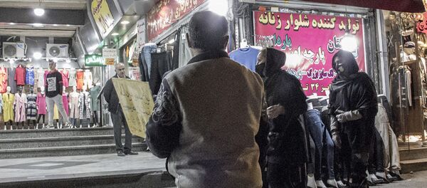 هشدار به تهرانی ها : ماسک بزنید و توصیه ها را جدی بگیرید - اسپوتنیک ایران  