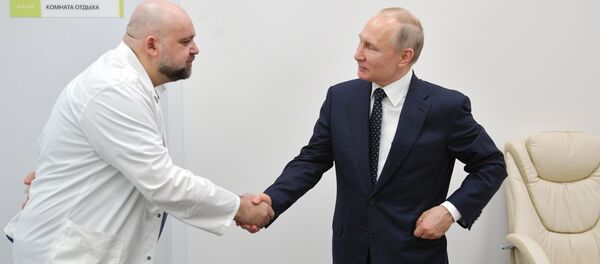 رئیس بیمارستانی که با پوتین دیدار داشت به کرونا ویروس آلوده شد رئیس بیمارستانی که با پوتین دیدار داشت به کرونا ویروس آلوده شد - اسپوتنیک ایران