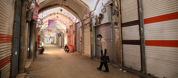 به ایرانیانی که بخاطر کرونا بیکار شده اند بیمه بیکاری پرداخت می شود - اسپوتنیک ایران  