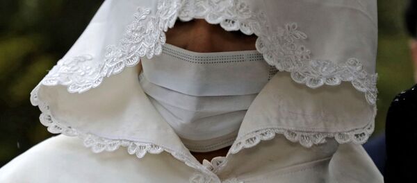 آیا ادعای زنده ماندن ویروس کرونا در روی سطح اشیای گوناگون درست است؟ آیا ادعای زنده ماندن ویروس کرونا در روی سطح اشیای گوناگون درست است؟ - اسپوتنیک ایران