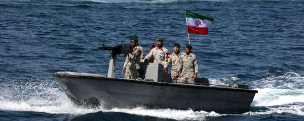 انتشار ویدئوی نزدیک شدن قایق های سپاه به کشتی های نیروی دریایی آمریکا انتشار ویدئوی نزدیک شدن قایق های سپاه به کشتی های نیروی دریایی آمریکا - اسپوتنیک ایران