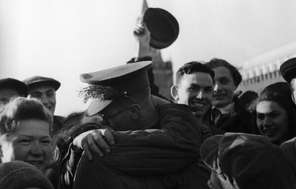 میدان سرخ در سال 1945 در روز جشن پیروزی - اسپوتنیک ایران  