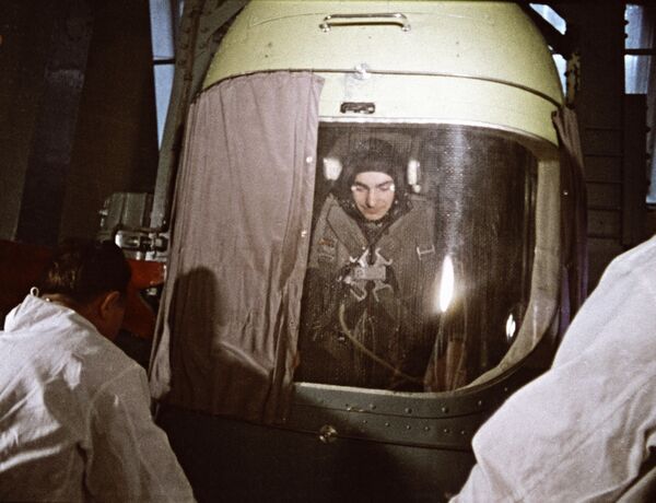 آمادگی فضانوردان شوروی برای پرتاب به فضا - اسپوتنیک ایران  