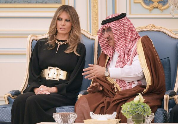 بانوی نخست امریکا در کنار پادشاه عربستان - اسپوتنیک ایران  
