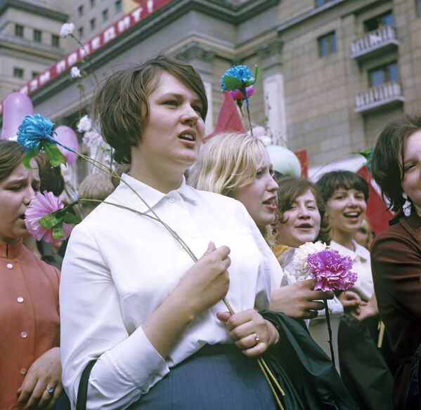 راهپیمایی روز اول می در مسکو سال ۱۹۶۹ - اسپوتنیک ایران  
