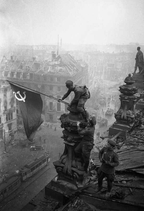 نشان پیروزی در برلین، سال ۱۹۴۵ - اسپوتنیک ایران  