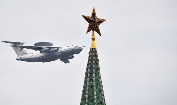 تمرینات هوایی به مناسبت 75-مین سالگرد پیروزی در جنگ جهانی دوم در مسکو
هواپیمای شناسایی آ-50  - اسپوتنیک ایران  