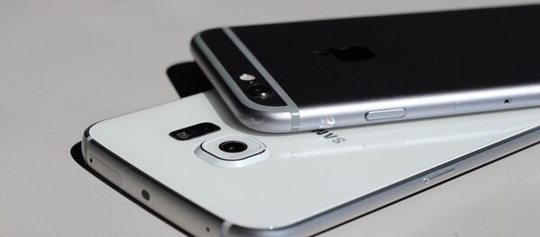 گوشی اندروید بخریم یا آیفون؟ - اسپوتنیک ایران  