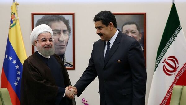 درخواست همکاری ونزوئلا از ایران برای تعمیر برخی از تاسیساتش - اسپوتنیک ایران  