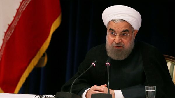 پیام تسلیت روحانی به عمران خان در پی سانحه سقوط هواپیمای مسافربری پاکستان - اسپوتنیک ایران  