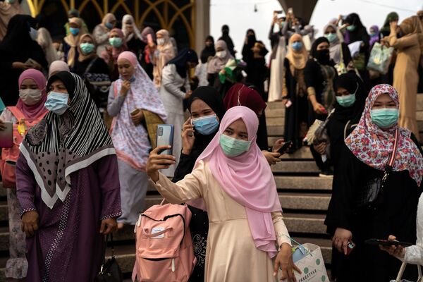 مسلمانان در جشن عید فطر در تایلند.
 - اسپوتنیک ایران  