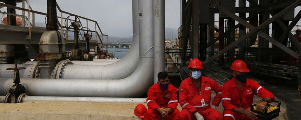 واریزی پول صادرات بنزین به ونزوئلا به خزانه ایران - اسپوتنیک ایران  