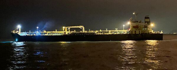 تهديد آمريکا: تحریم  دو تانکر حامل سوخت ایران به ونزوئلا  - اسپوتنیک ایران  